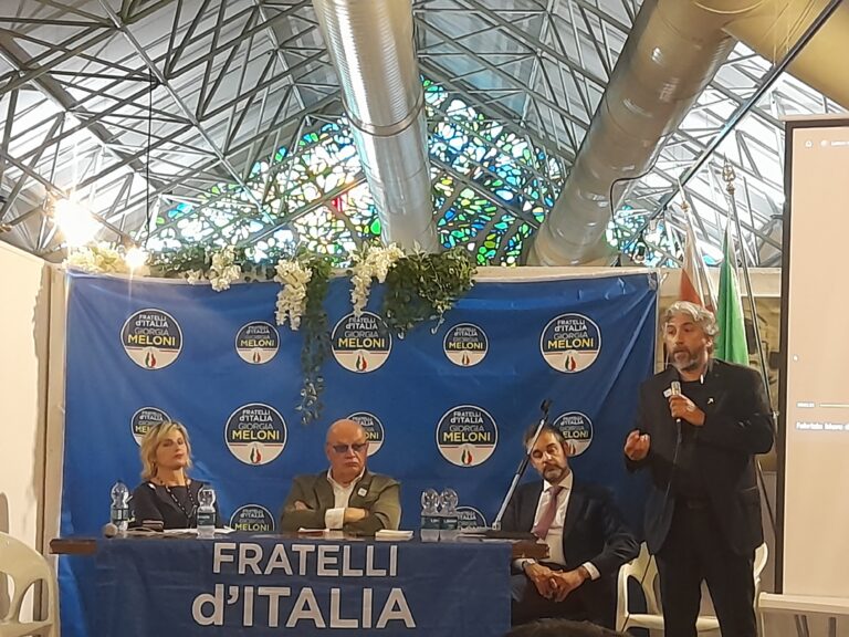 Don Luigi: “La politica sia servizio e segno di unità”