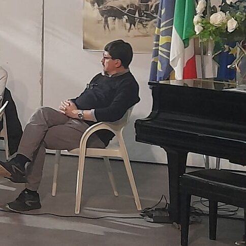 Don Roberto ai giovani: "Basta con la violenza verbale"