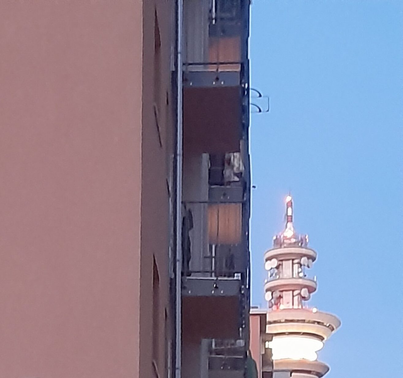 via Garofani Rozzano